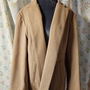 Elegant Tan Women's Blazer